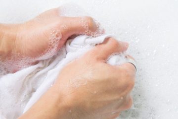 lavare a mano i panni