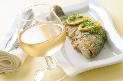 vino_pesce_Fotolia_10947868_XS