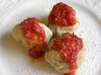 Gnocchi_di_pane_triestina