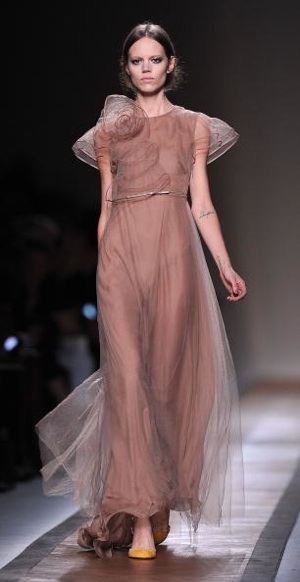 valentinobeige