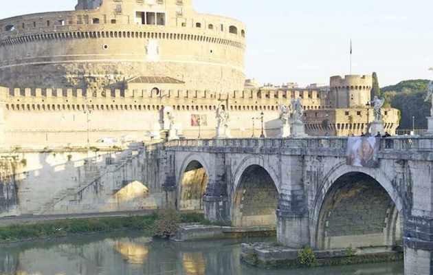 Unhatefoundation_Action_Rome_images_12_RES_672-458_resize