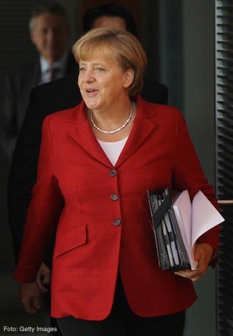 MERKEL-LOOK1