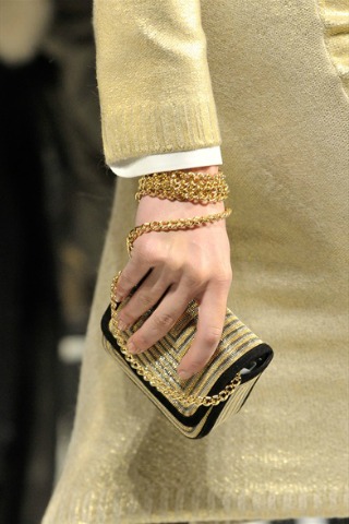Moschino00069