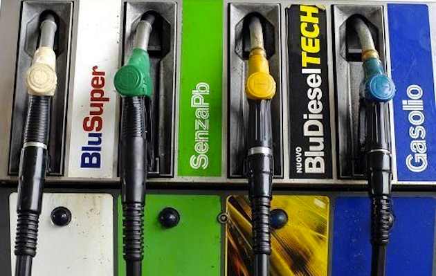 pompa-di-benzina