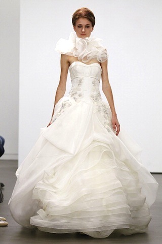 wang-bridal-fall-13-2