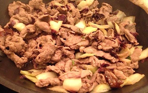 stracci_di_manzo_con_radicchio_di_treviso