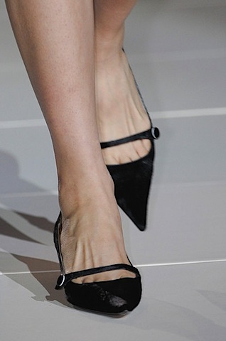 MarcJacobsSpring2013DetailsFCwmBtmjz0wl
