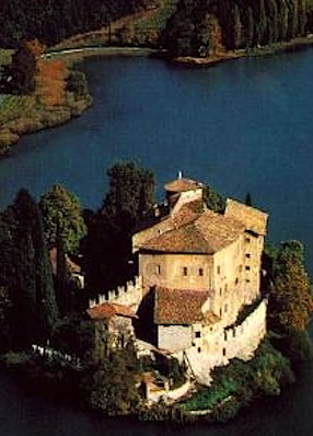 castel_toblino