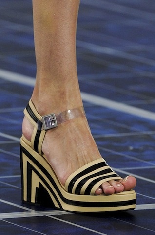 ChanelSpring2013-sandalo