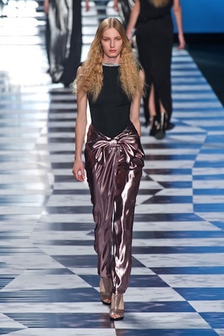 ViktorRolfSpring2013-Metal