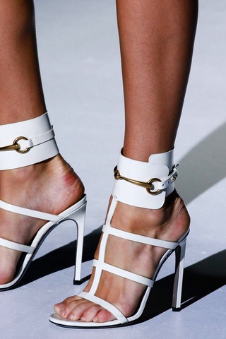 gucci_detalles_264592474_320x480
