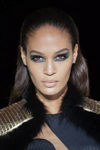 versace-atelier-details-haute-couture-spring-2013-pfw1
