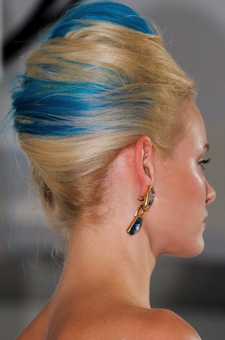 OscardelaRentaSpring2013Details_0yLJgkcwf2l
