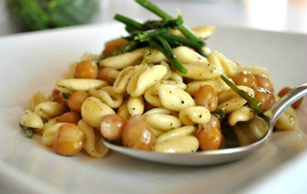 primi-gnocchetti-con-asparagi-e-ceci4785