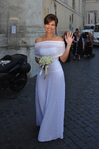 tosca d'aquino abito sposa