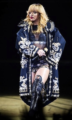 rihanna-dt