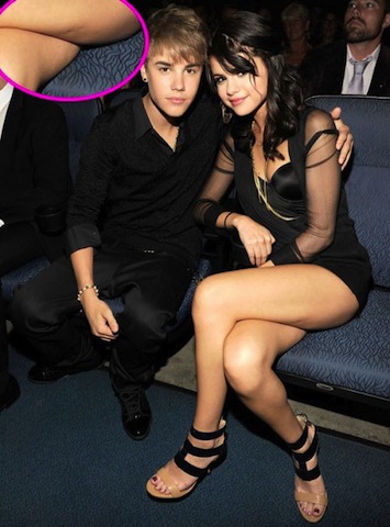 selena-gomez-cellulite