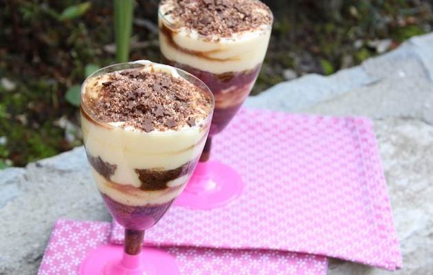 Tiramisu con biscotti al cioccolato