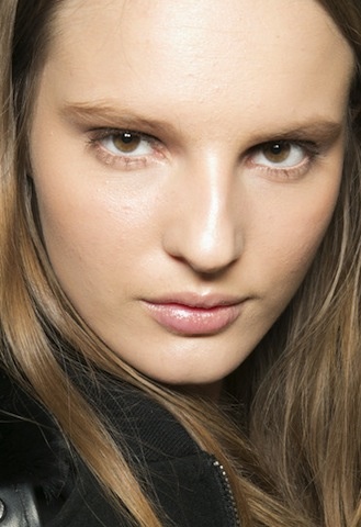 BCBGMaxAzria-_trucco