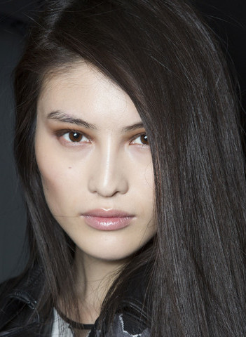 BCBGMaxAzriaFall2013Backstageo1roHb0wmdwl