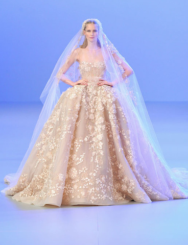 elie_saab_554599176_north_545x