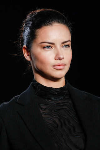 jason-wu-rtw-fw2014-details-69_165500812085
