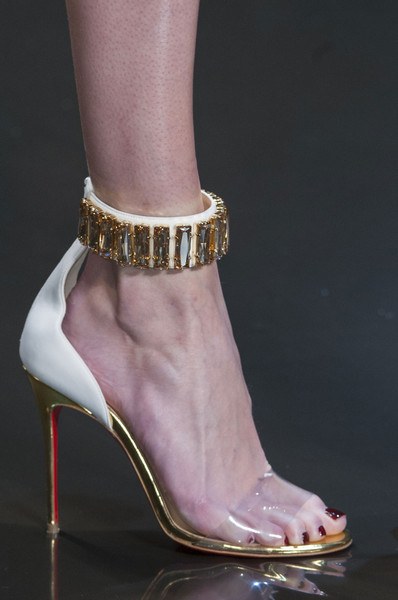 Alexandre-Vauthier-sandali gioiello