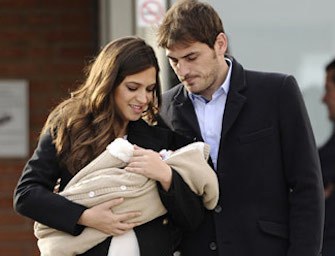 Casillas Carbonero escono dall'opedale con il figlio Martin