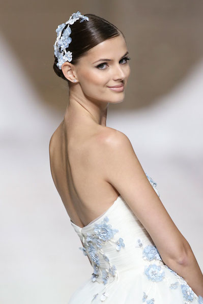 Pronovias  acconciatura sposa