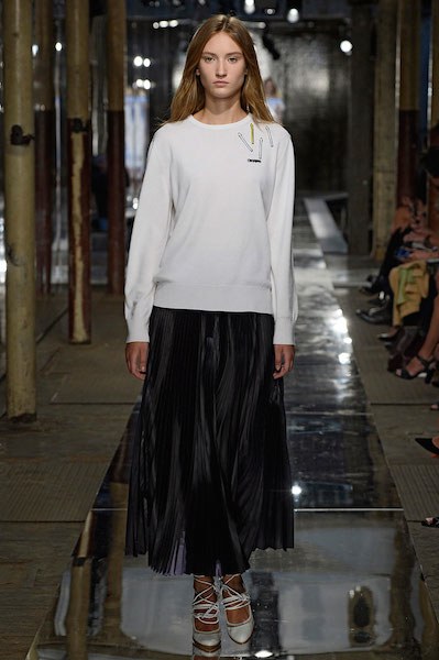 christopher-kane- Gonna plisse lunga nera