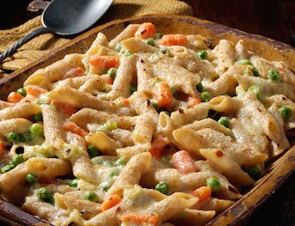 Pasta gratinata con piselli e carotine