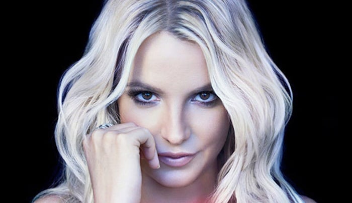 Alien Britney Spears senza auto-tune