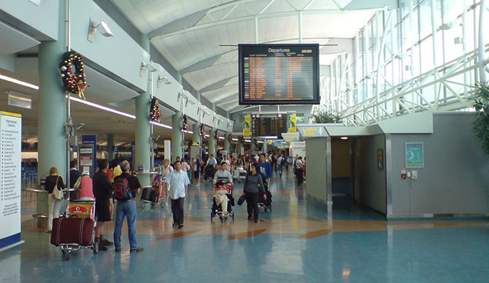 Auckland_Airport_In_Main_Hall