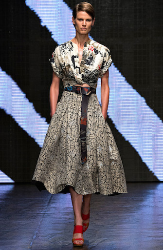 donna karan sfilata primavera estate 2015