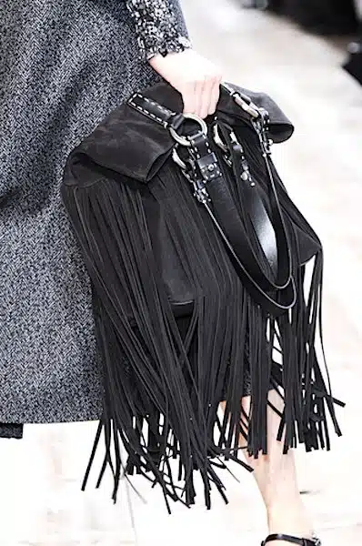 Borsa nera con frange