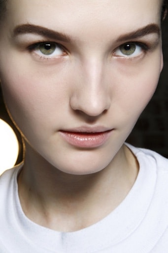 Jason Wu backstage trucco