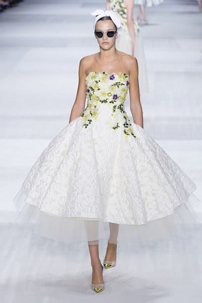 Valli abito alta moda bianco con fiori