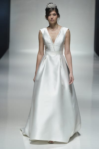Alan Hannah abito da sposa