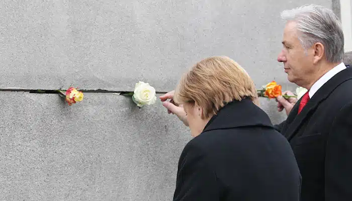 Merkel caduta muro Berlino