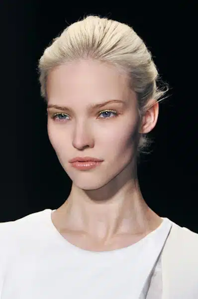 altuzarra-make-up glitter