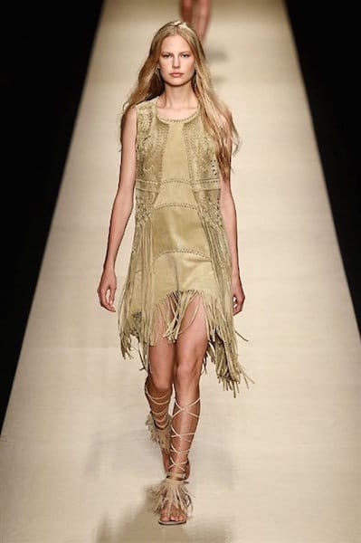 Abito con frange Alberta Ferretti