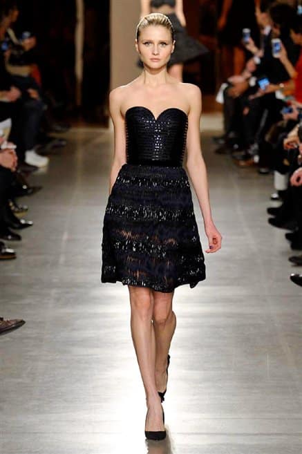 Sfilata Oscar de la Renta autunno inverno 32