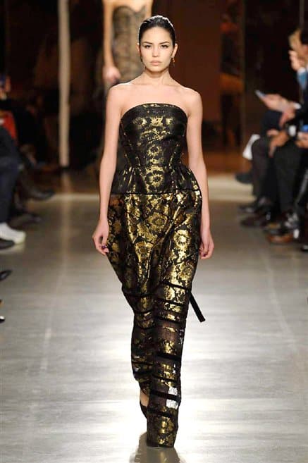 Sfilata Oscar de la Renta autunno inverno 48