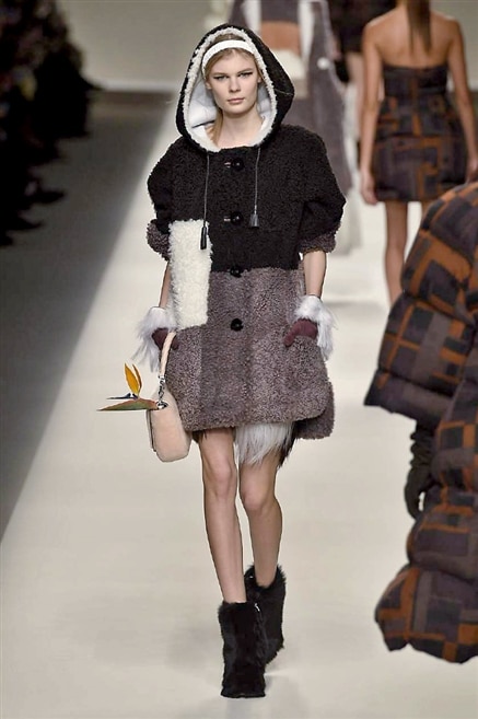 Fendi collezione autunno inverno 2015 0044