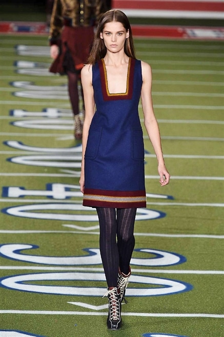 Sfilata Tommy Hilfiger autunno inverno 2015-16-003