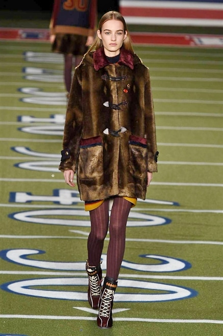 Sfilata Tommy Hilfiger autunno inverno 2015-16-006