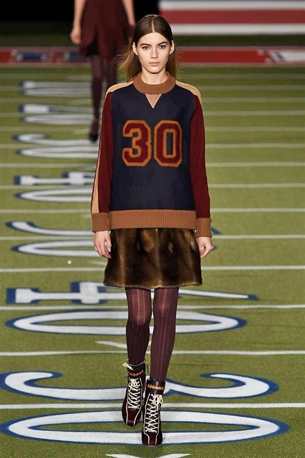 Sfilata Tommy Hilfiger autunno inverno 2015-16-007