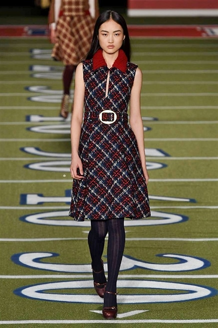 Sfilata Tommy Hilfiger autunno inverno 2015-16-24