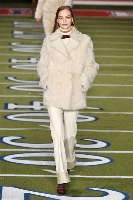 Sfilata Tommy Hilfiger autunno inverno 2015-16-0030