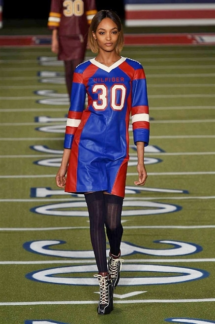 Sfilata Tommy Hilfiger autunno inverno 2015-16-0035